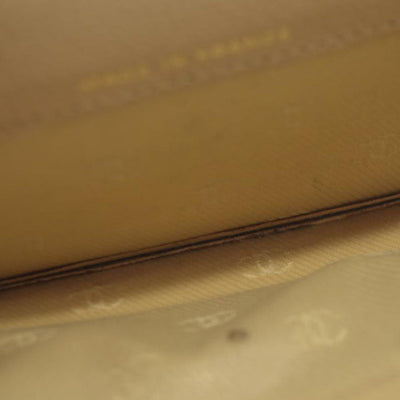 $875 Chanel Coco Button Coin Purse Beige