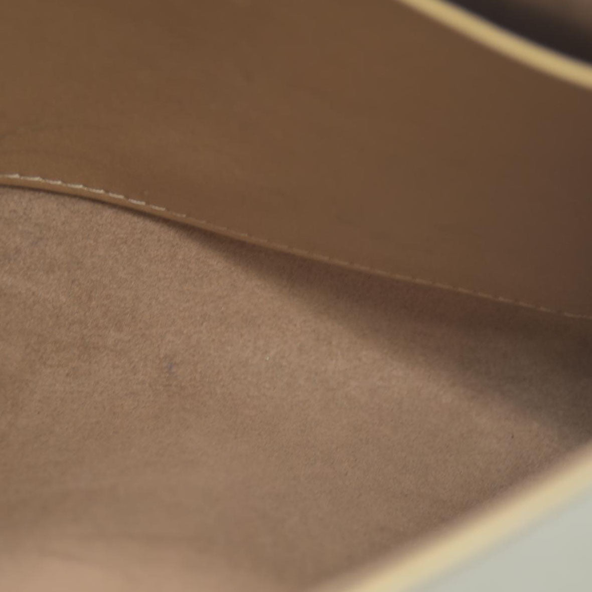 AUCTION $2150 Louis Vuitton Metallic Calfskin Love Note Gold Bronze