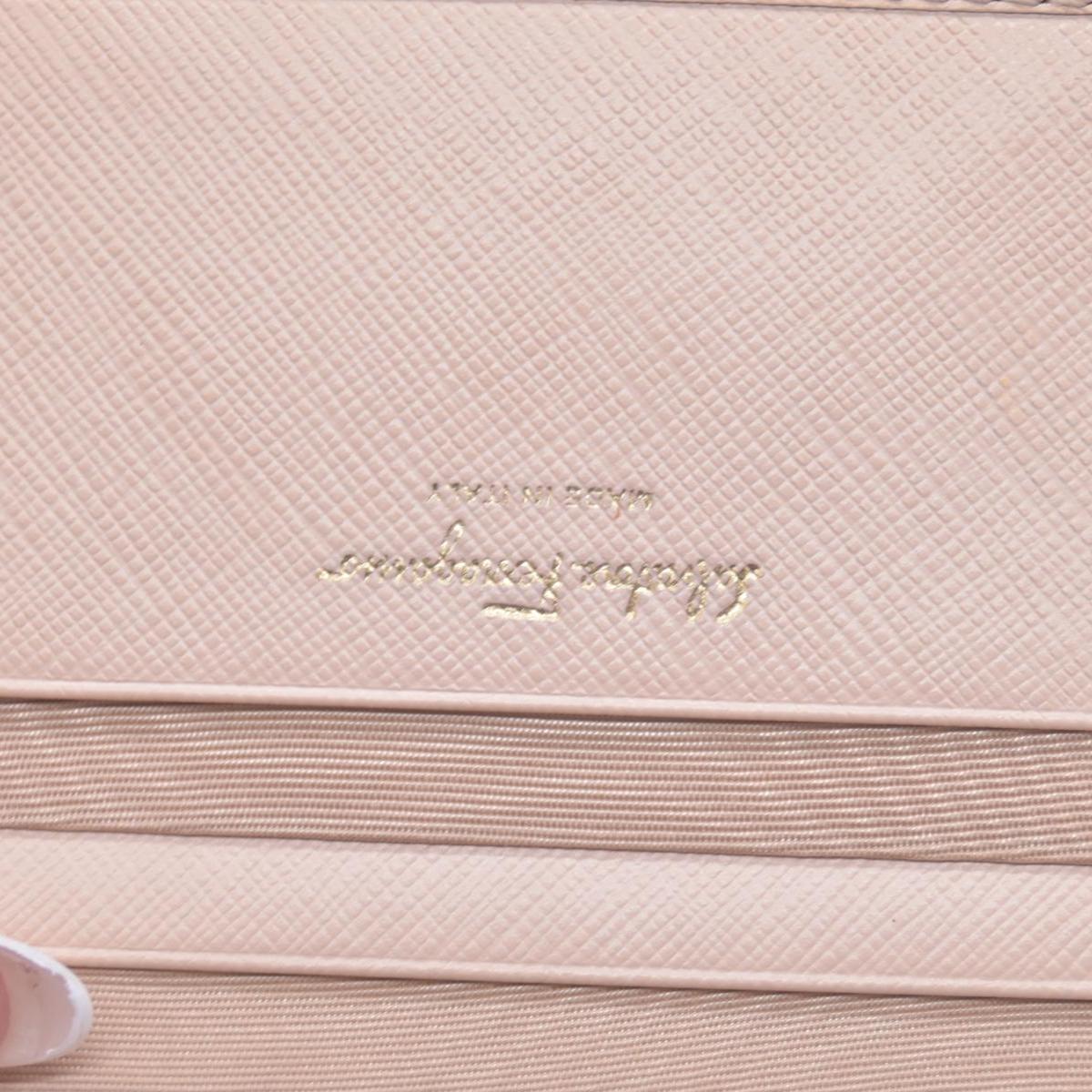 $565 SALVATORE FERRAGAMO Saffiano Gancini Bar Compact Wallet Light Pink CONSIGNMENT