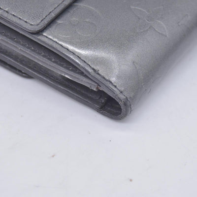 $605 2003 Louis Vuitton Metallic Matt Vernis Compact Wallet Grey TH0033 CONSIGNMENT 10020918