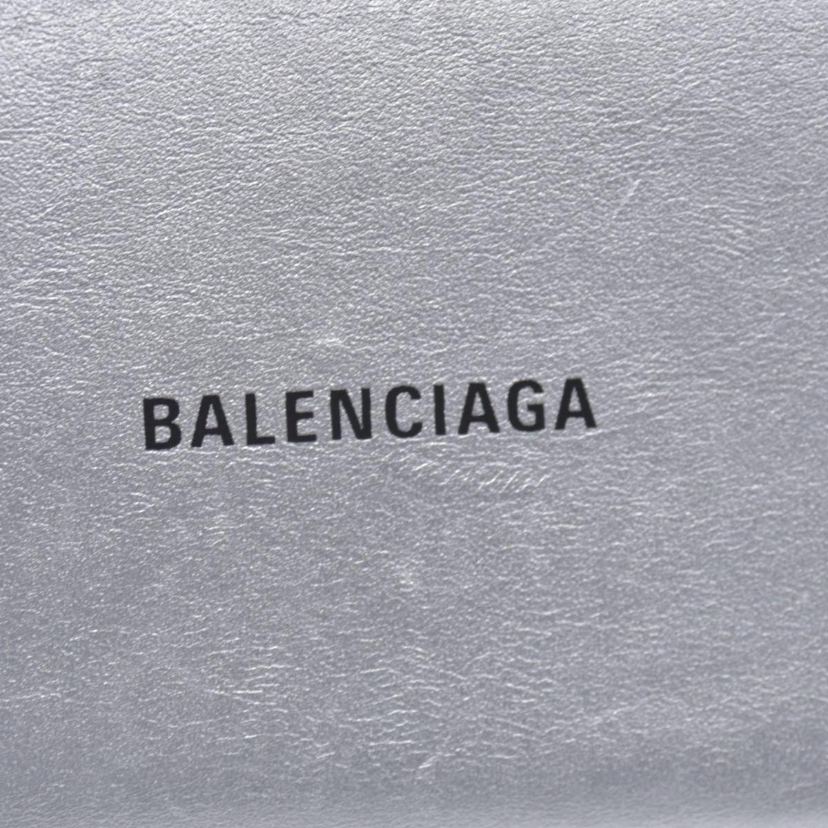 $550 Balenciaga Silver Metallic Wallet CONSIGNMENT 10021042