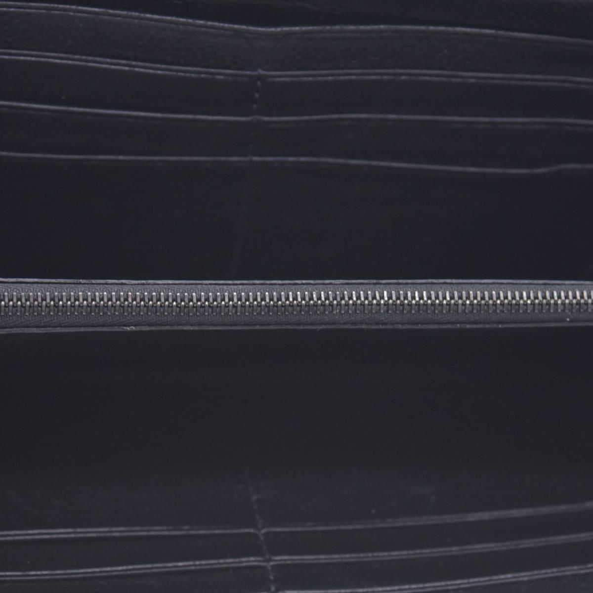 $550 Balenciaga Silver Metallic Wallet CONSIGNMENT 10021042