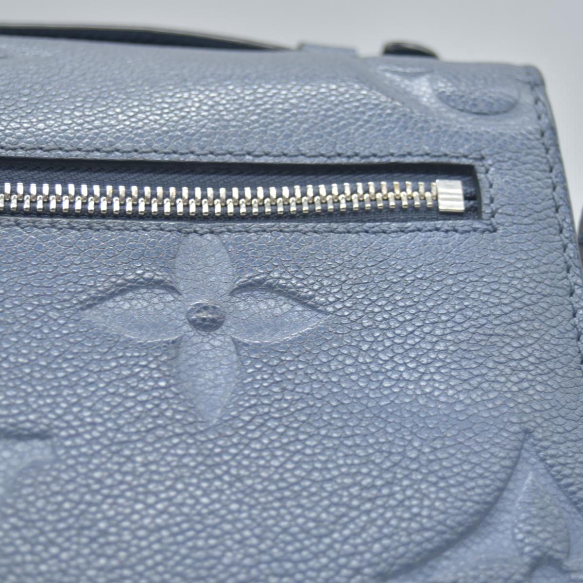 $3100 Louis Vuitton Metallic Empreinte Monogram Giant Pochette Metis Navy Nacre