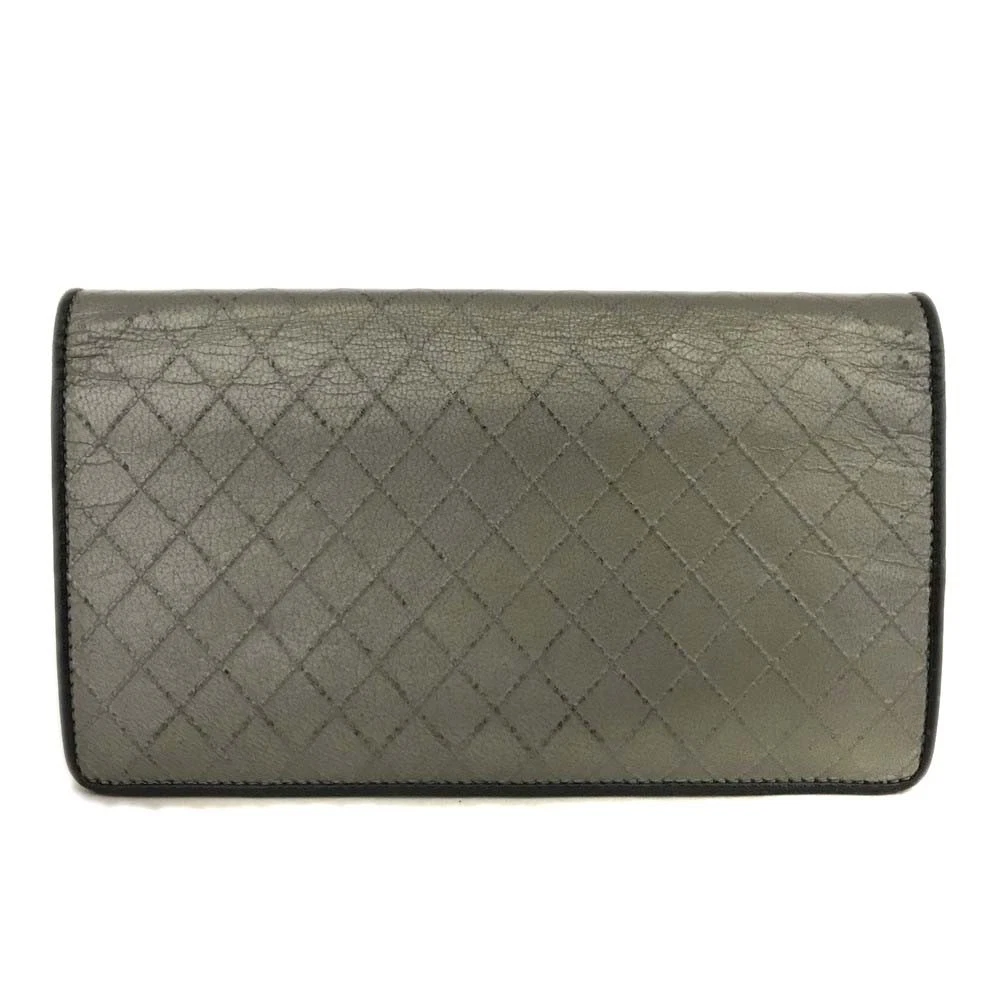 $995 2006 Chanel Metallic Calfskin Diamond Embossed Yen Wallet Grey