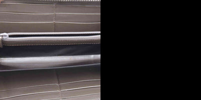 $770 2005 GUCCI GG Monogram Canvas GG Monogram Zip Around Wallet Wallet Metallic Grey CONSIGNMENT 10020940