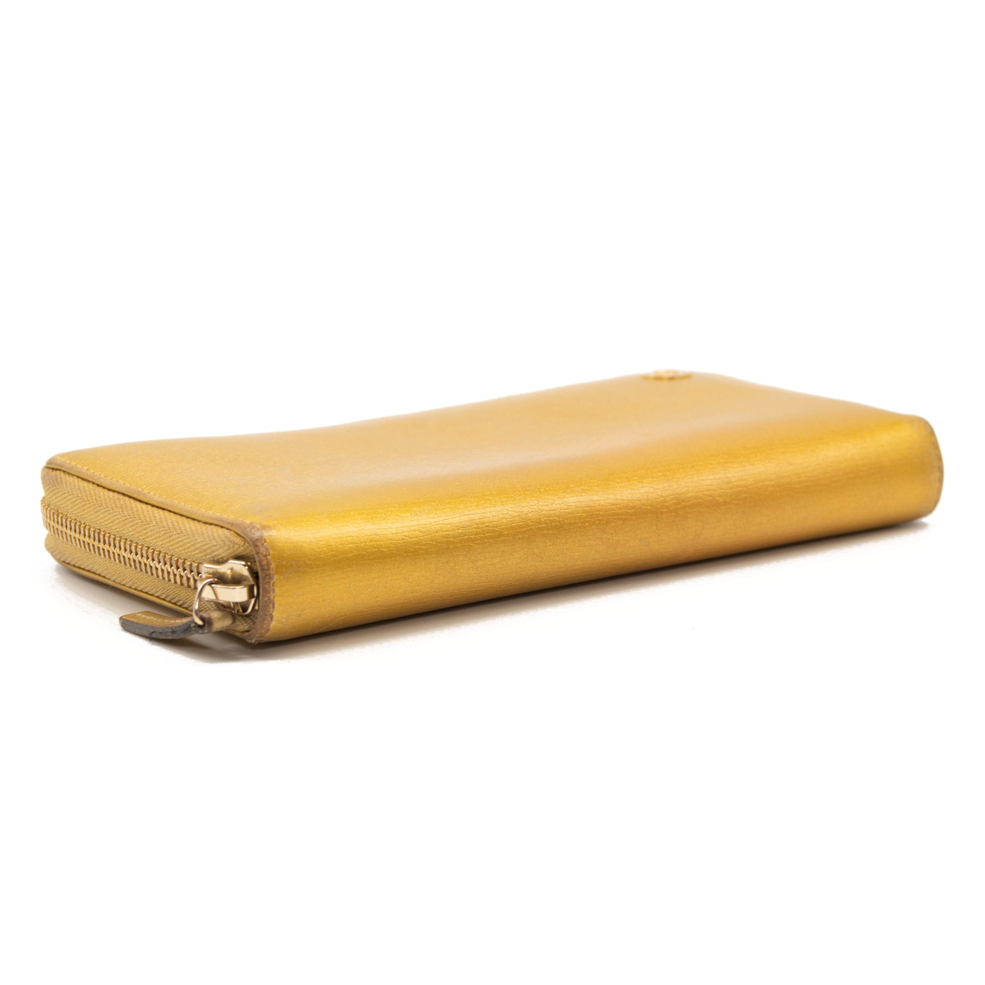 Gucci Betty Zip Around Wallet Gold Interlocking GG Zippy