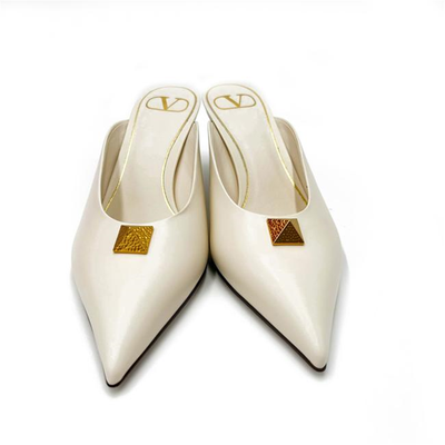 NEW Valentino Roman Stud Pointed Toe Mule