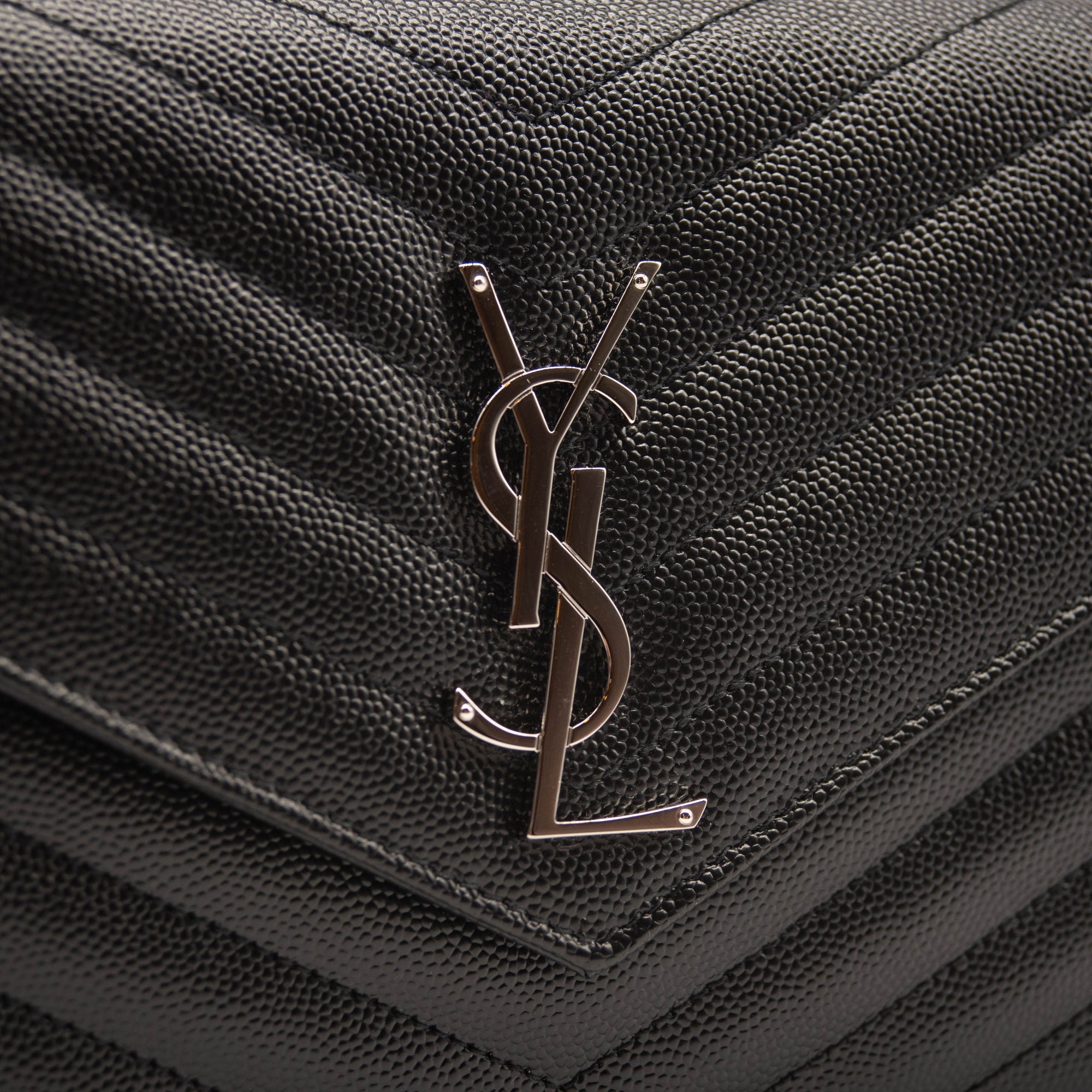 Saint Laurent Grain De Poudre Matelasse Chevron Monogram Chain Wallet Black