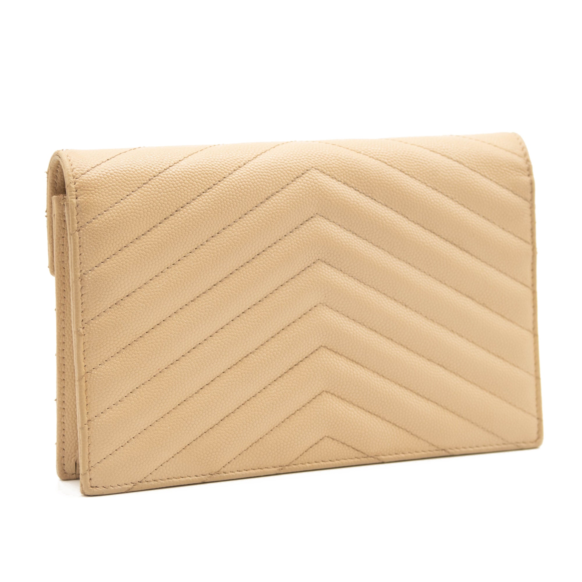 SAINT LAURENT Grain De Poudre Matelasse Chevron Monogram Envelope Chain Wallet Beige