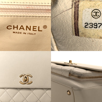 Chanel Caviar quilted large business affinity flap white