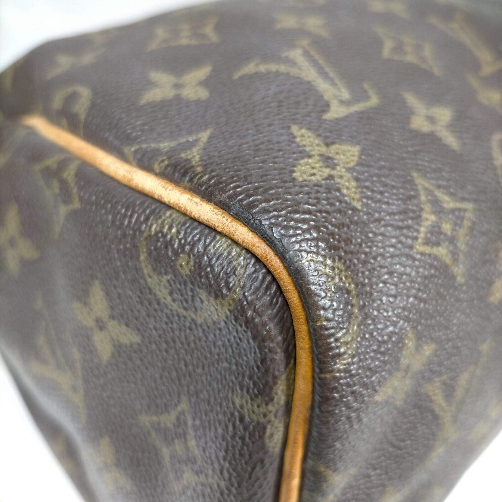 $1550 1982 Louis Vuitton Monogram Speedy 30 822