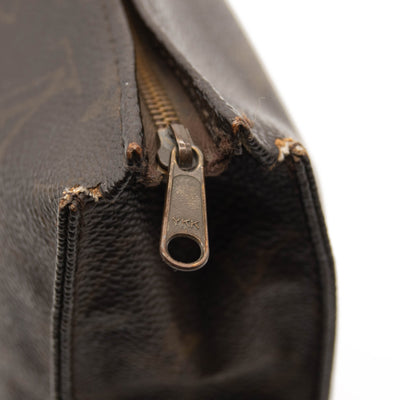 LOUIS VUITTON Monogram Toiletry Pouch 26 Brown