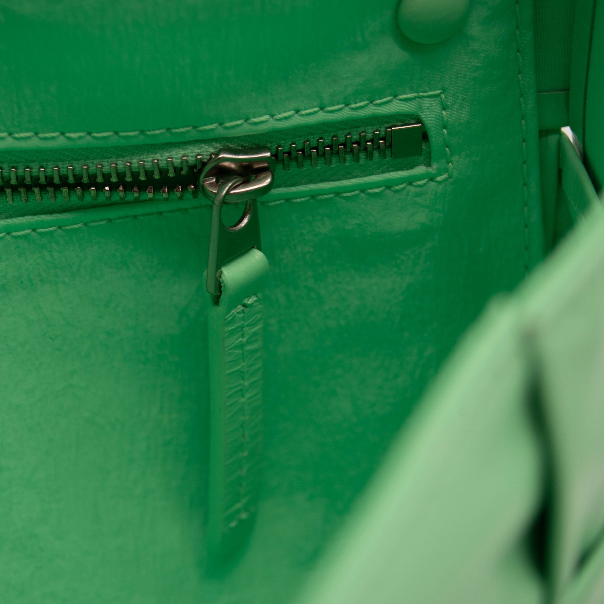 NEW Bottega Veneta Cassette Intrecciato Leather Crossbody Bag