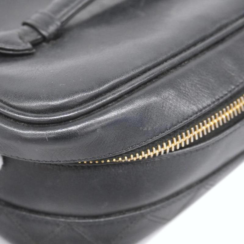 PRE-ORDER  Chanel  Lambskin Vanity Cosmetic Case Black