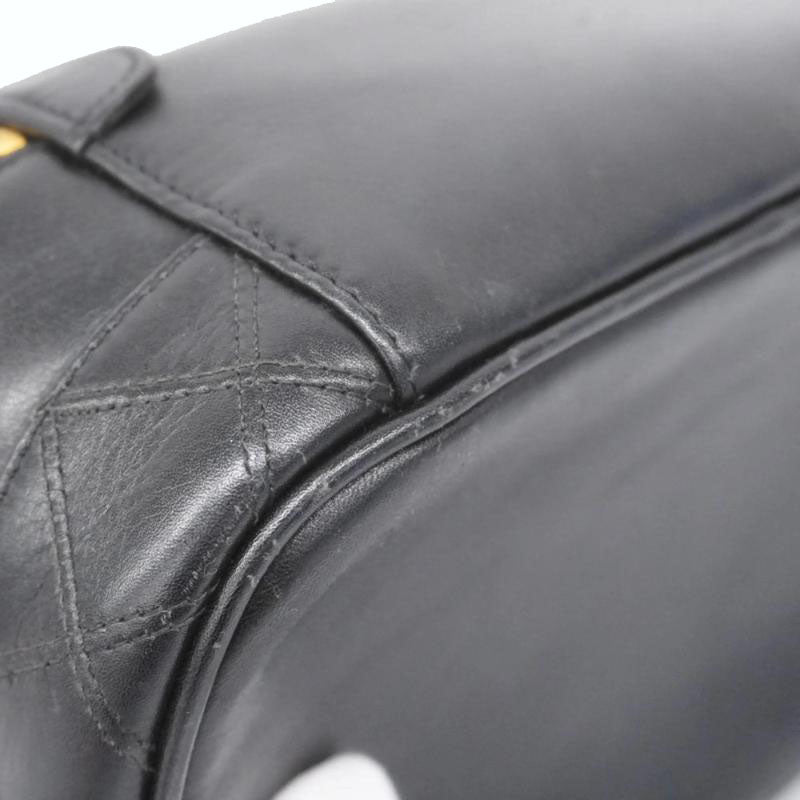 PRE-ORDER  Chanel  Lambskin Vanity Cosmetic Case Black