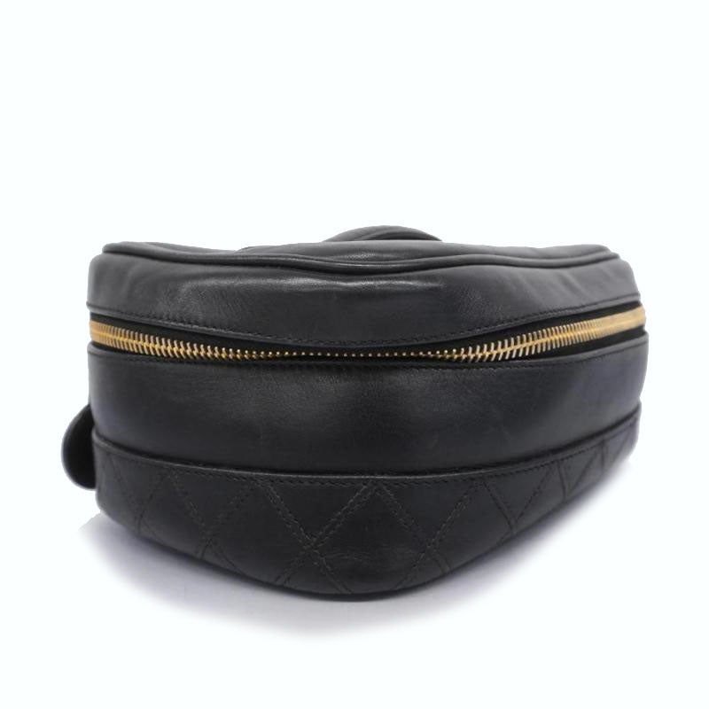 PRE-ORDER  Chanel  Lambskin Vanity Cosmetic Case Black