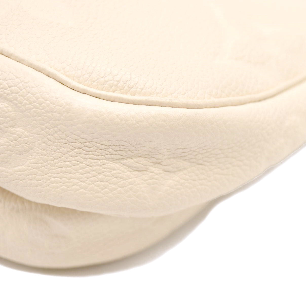 Louis Vuitton  Empreinte Monogram Giant Multi Pochette Accessories Cream