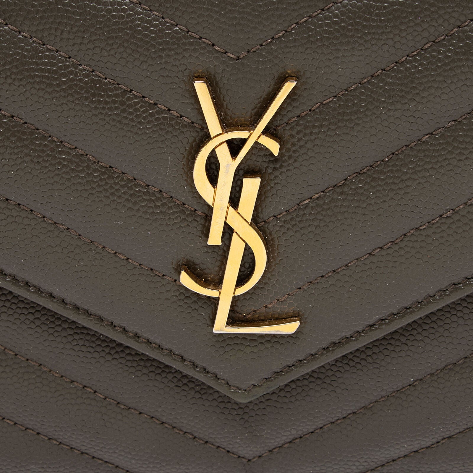 SAINT LAURENT Grain De Poudre Matelasse Chevron Monogram Chain Wallet Fog