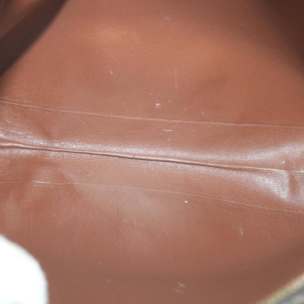 USED LOUIS VUITTON Monogram Toiletry Pouch 26