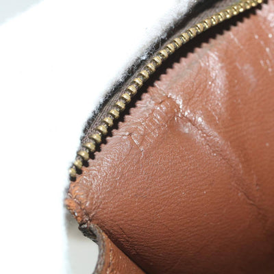 USED LOUIS VUITTON Monogram Toiletry Pouch 26