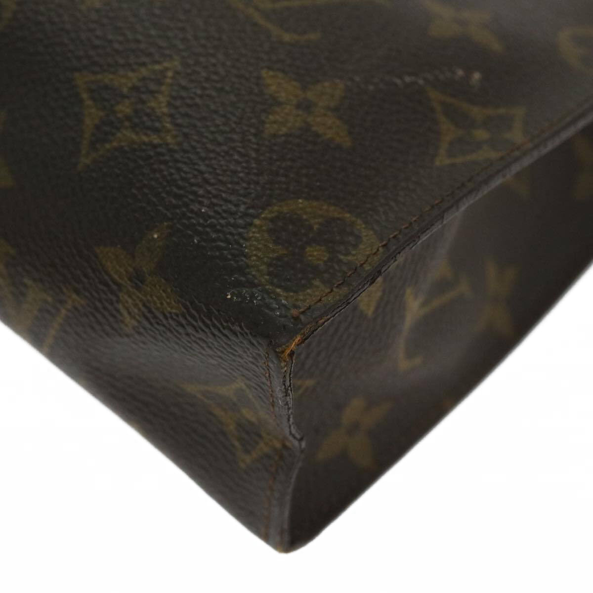 USED LOUIS VUITTON Monogram Toiletry Pouch 26