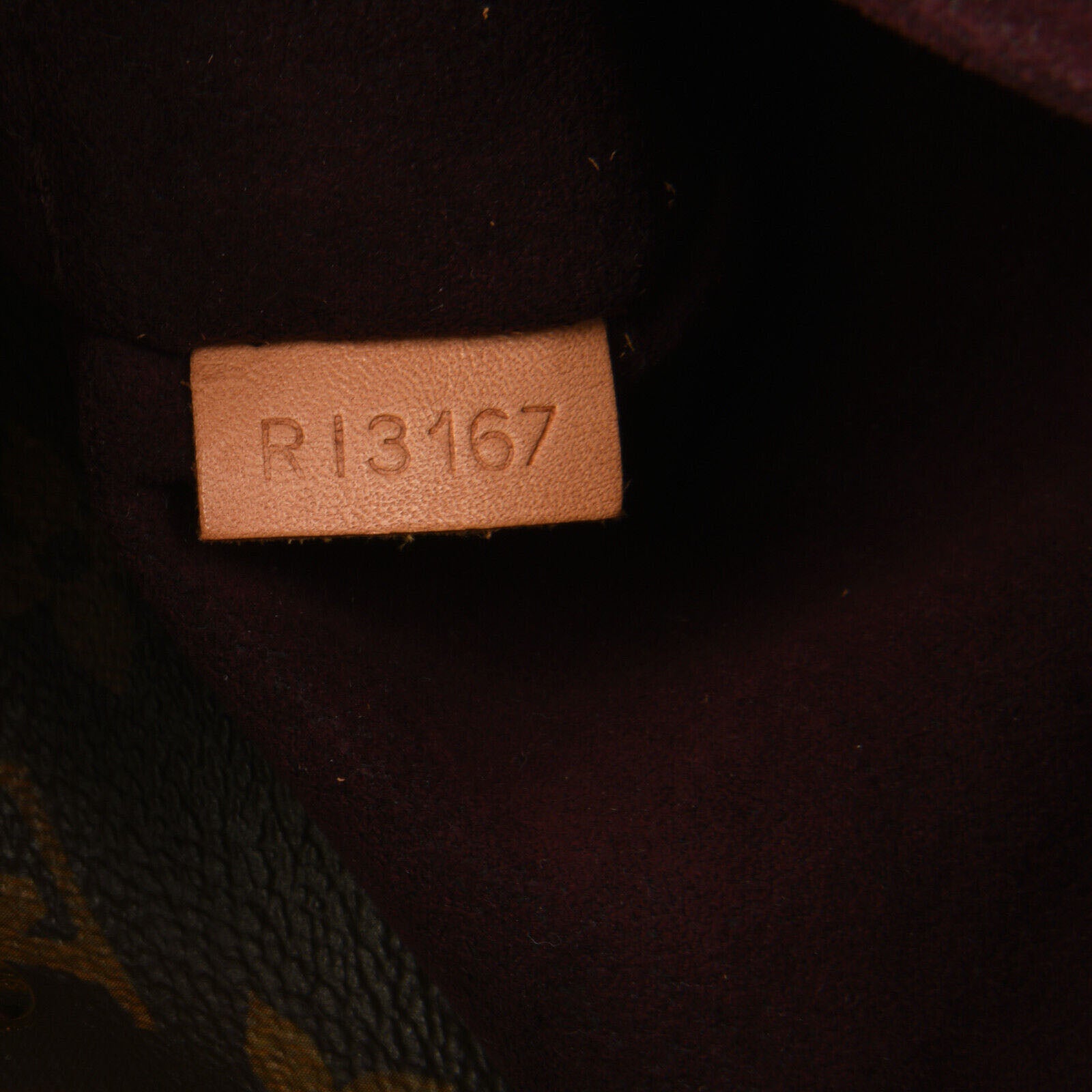 LOUIS VUITTON  Monogram Montaigne GM RI3167