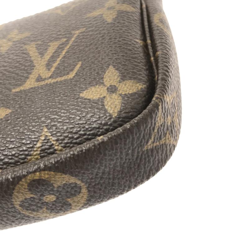 LOUIS VUITTON Monogram Mini Pochette Accessories