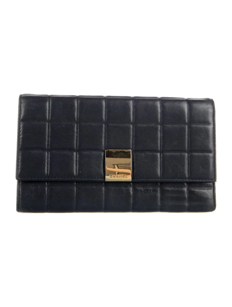 Chanel  Vintage 2002-2003 Bifold Wallet