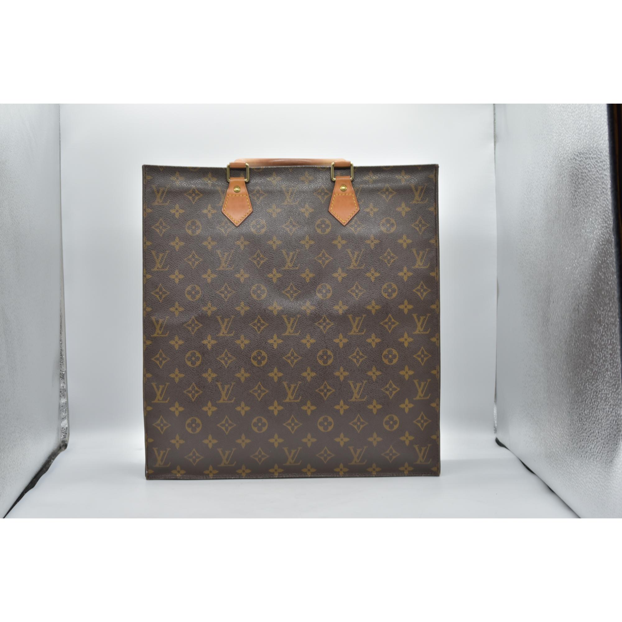 $1340 Louis Vuitton LV Hand Bag Sac Plat Brown Monogram