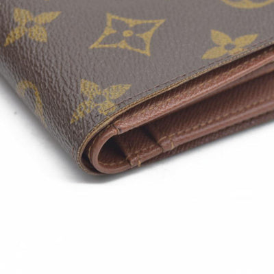 $675  Louis Vuitton Monogram Porte Monnaie Billets Viennois Bifold Wallet TH0041