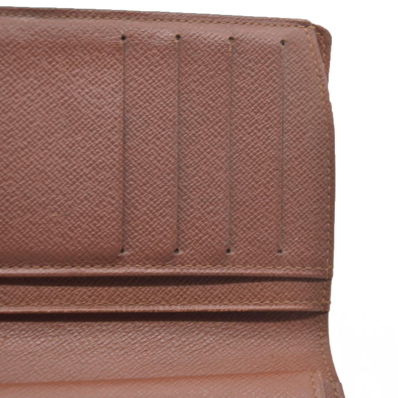 $675  Louis Vuitton Monogram Porte Monnaie Billets Viennois Bifold Wallet TH0041