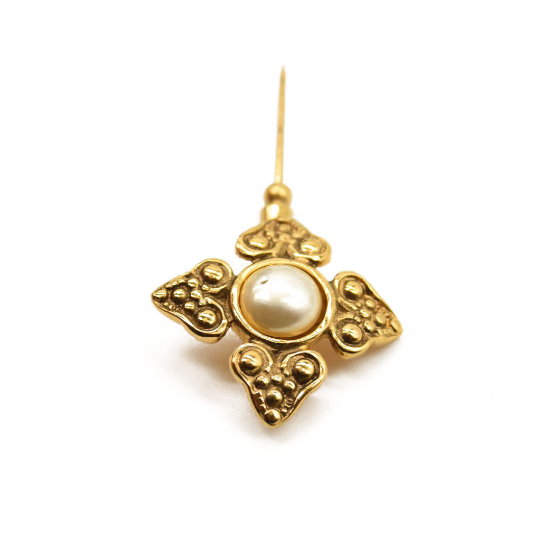 Chanel Vintage Pearl Pin Brooch Gold
