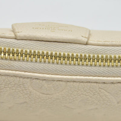 $1770 Louis Vuitton  LV Monogram Easy Pouch on Strap 10019631