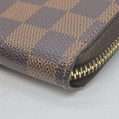 $915 2012 Louis Vuitton Damier Ebene Zippy Wallet CA2162