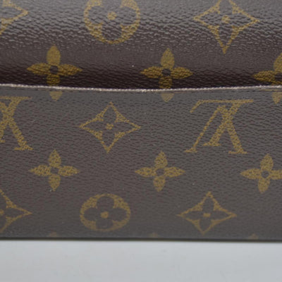 $800 2017 Louis Vuitton Monogram Sarah Wallet NM CONSIGNMENT