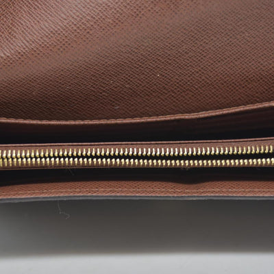 $800 2017 Louis Vuitton Monogram Sarah Wallet NM CONSIGNMENT