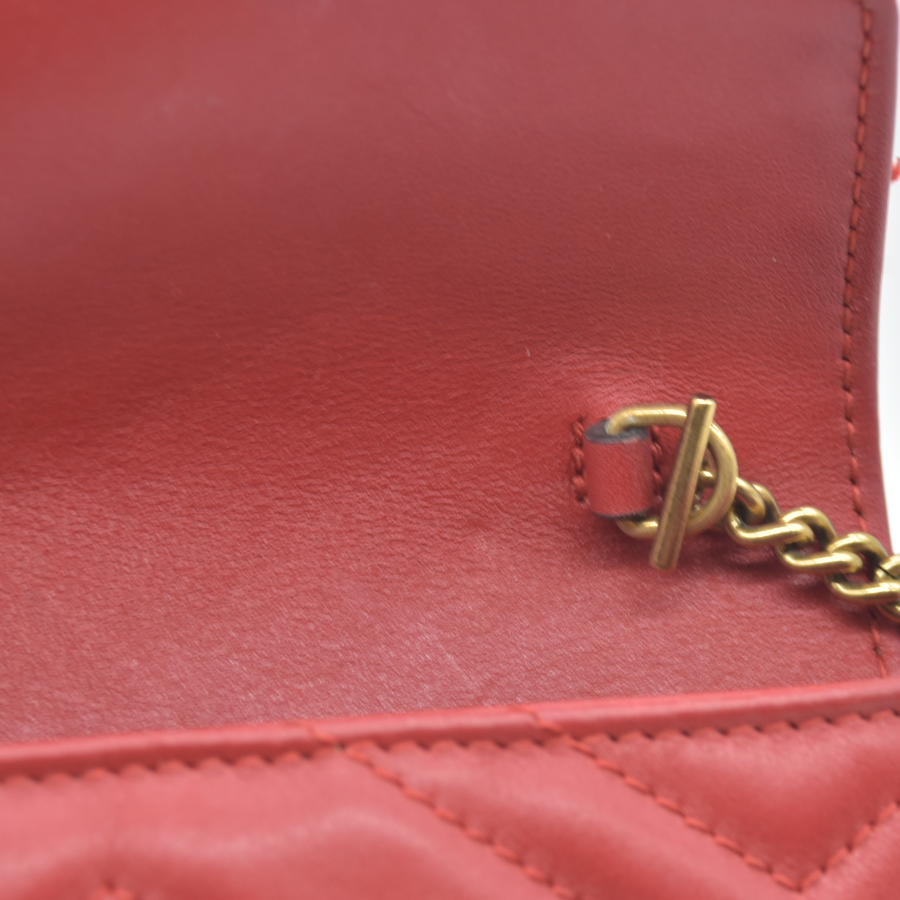 $1550 Gucci Leather Marmont Super Mini Red Crossbody CONSIGNMENT