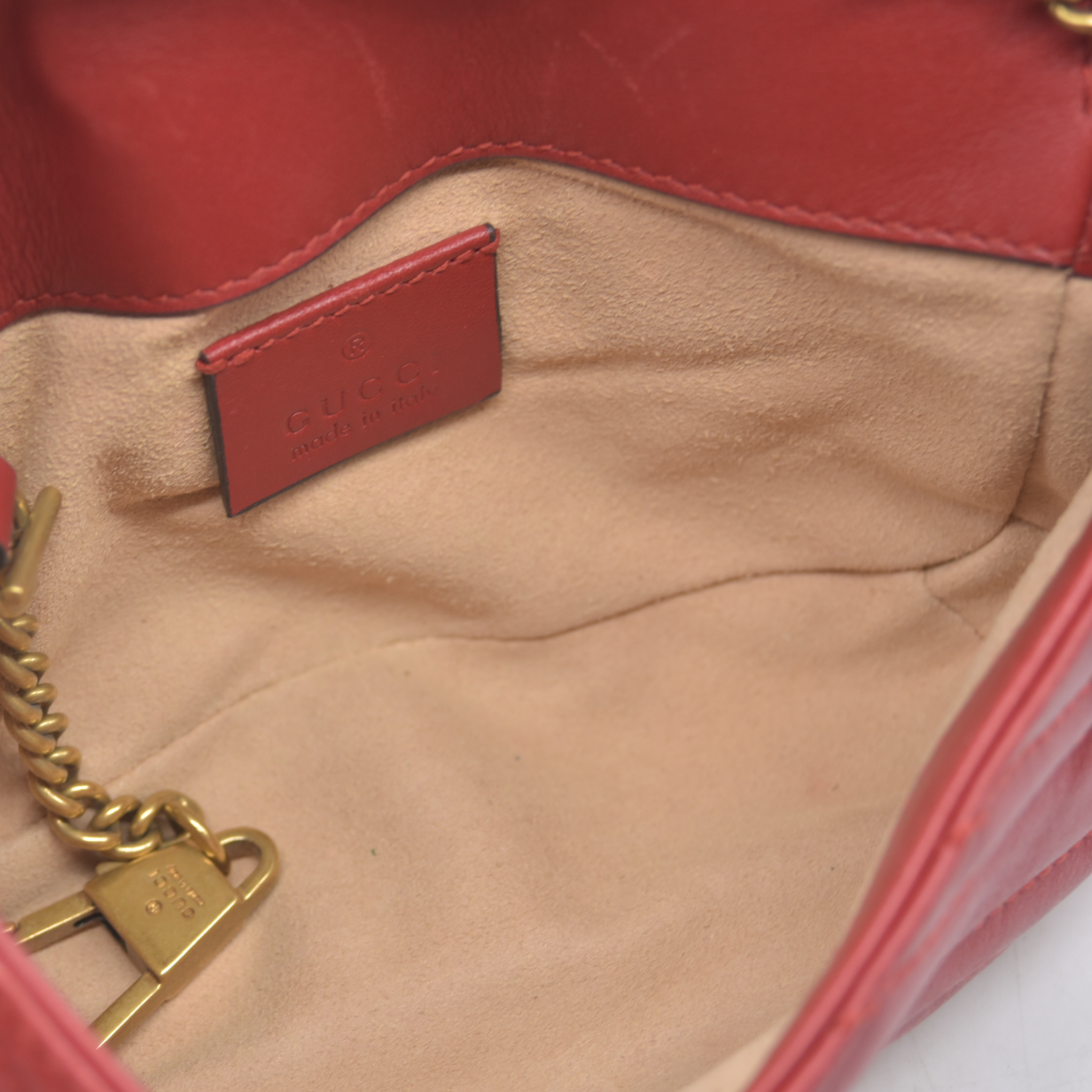 $1550 Gucci Leather Marmont Super Mini Red Crossbody CONSIGNMENT