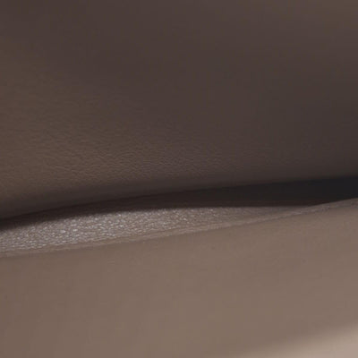 $1420 Louis Vuitton  Veau Cachemire Comete Wallet Galet MI5126