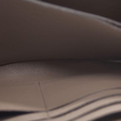 $1420 Louis Vuitton  Veau Cachemire Comete Wallet Galet MI5126