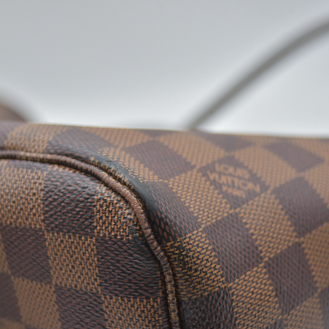 $2240 2020 Louis Vuitton Damier Ebene Neverfull MM SD4290