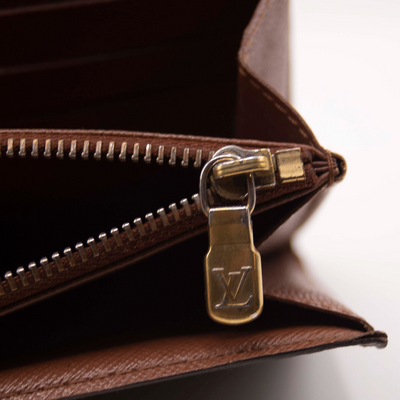 $775 2008 Louis Vuitton Monogram Portefeiulle Sarah Long Bifold Wallet Brown CA0068