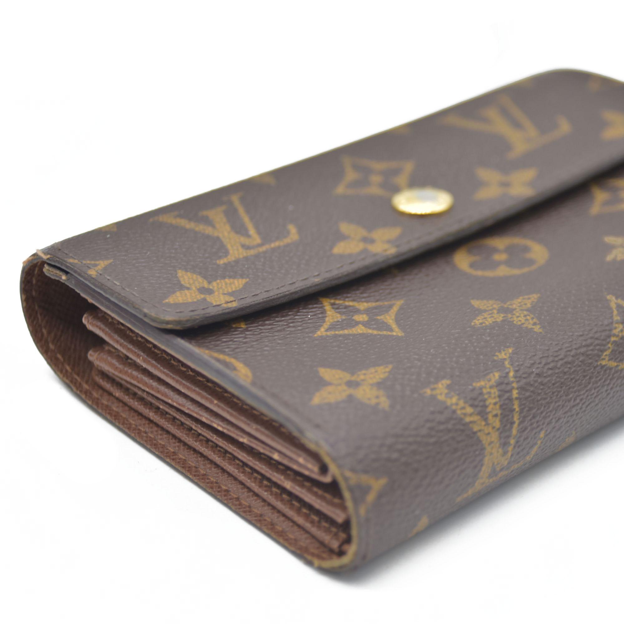 $610 LOUIS VUITTON Monogram Alexandra Trifold Wallet CA0112
