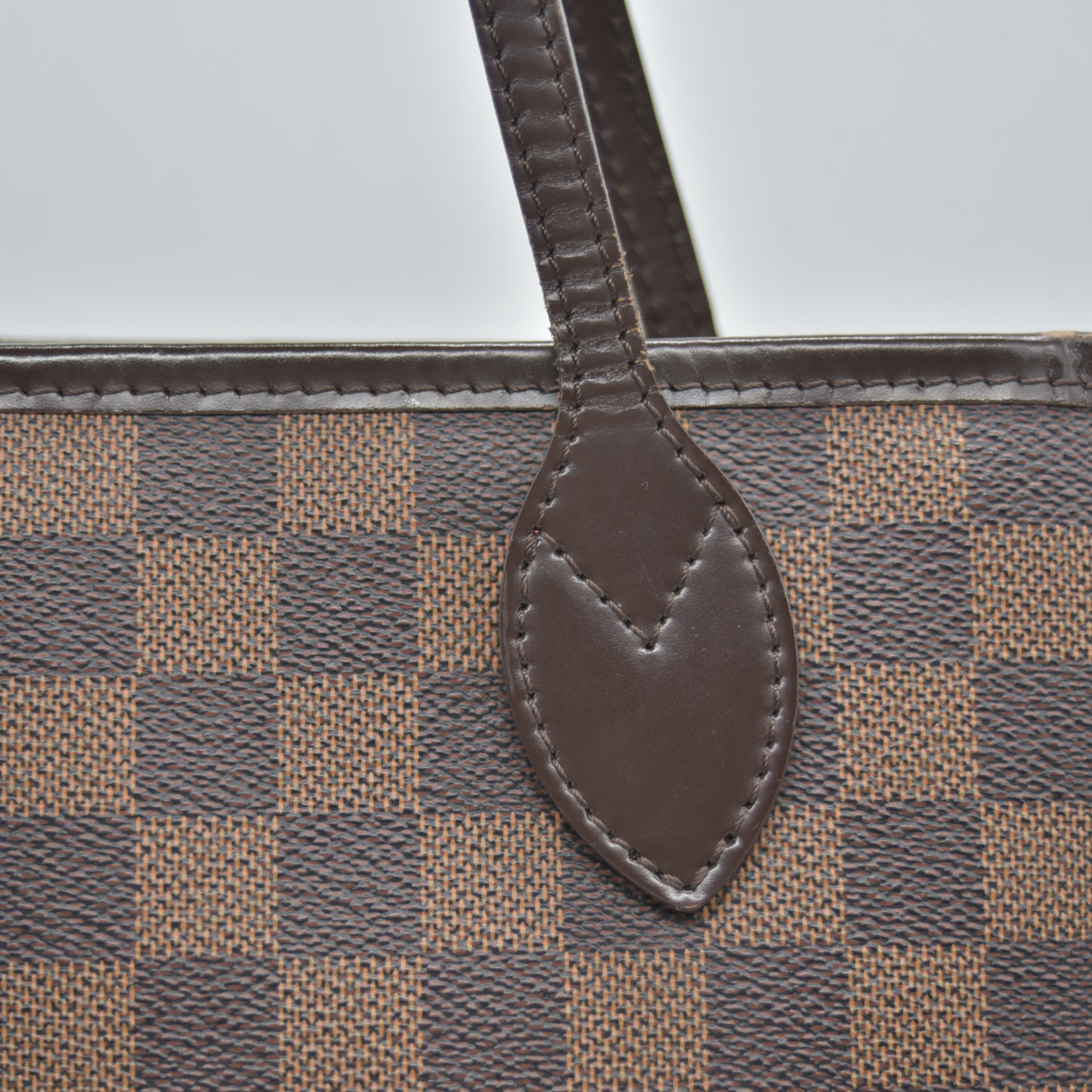 $2240 2012 Louis Vuitton Damier Ebene Neverfull MM GI4142
