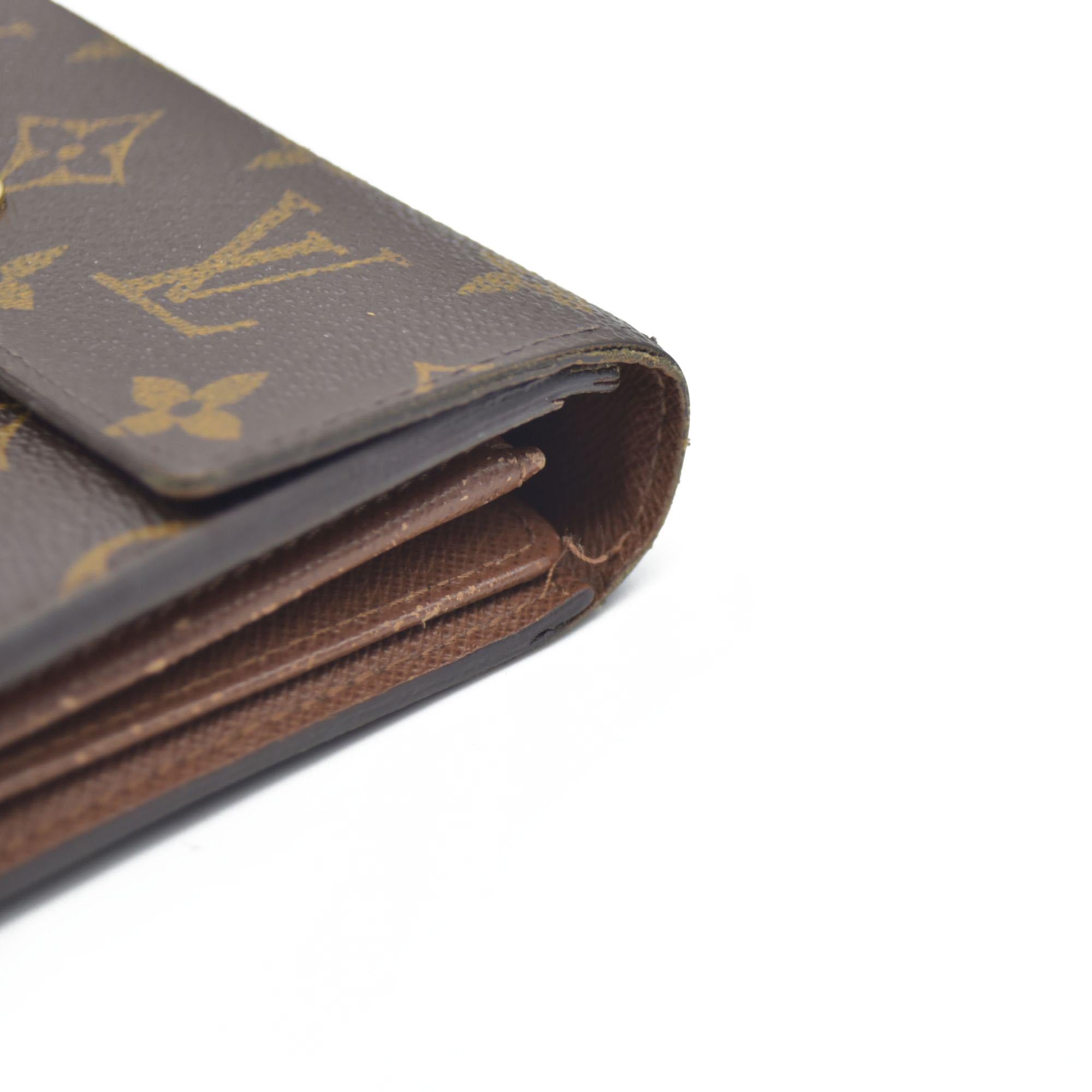 $610 LOUIS VUITTON Monogram Alexandra Trifold Wallet CA0112