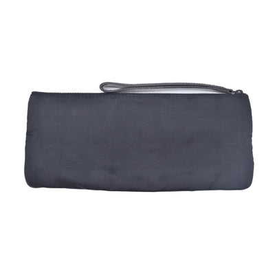 $450 Chanel Long Makeup Pouch Black CONSIGNMENT 10021208