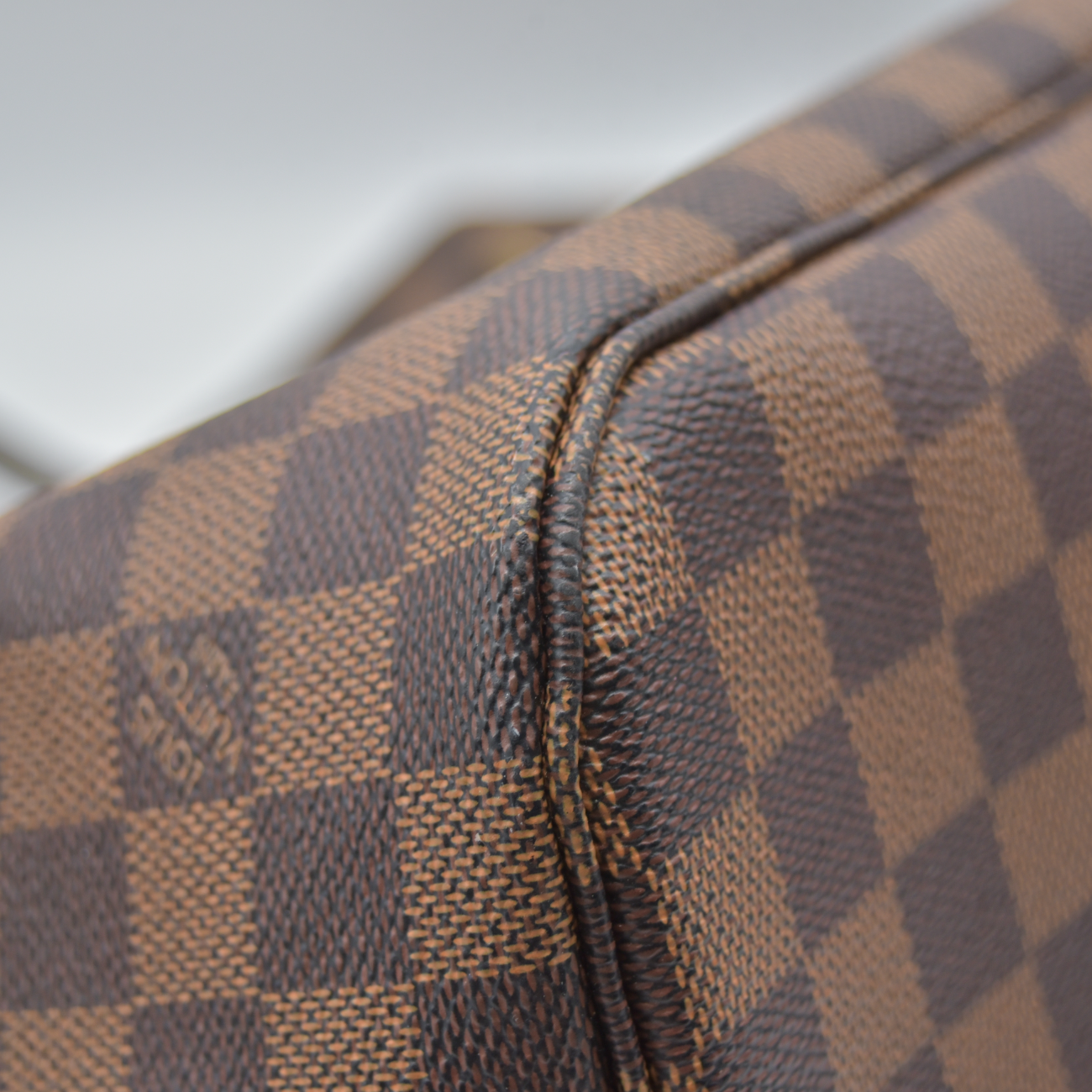 $2240 2012 Louis Vuitton Damier Ebene Neverfull MM GI4142