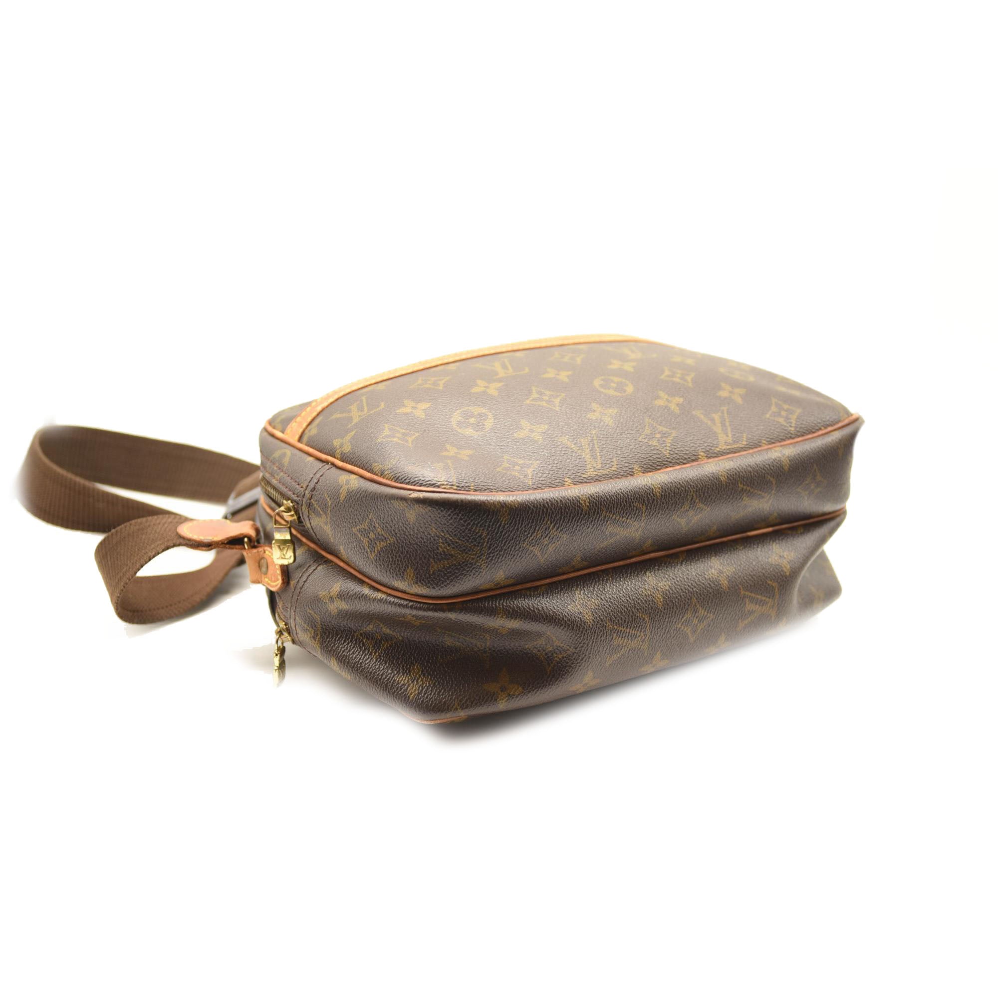 LOUIS VUITTON Monogram Reporter PM