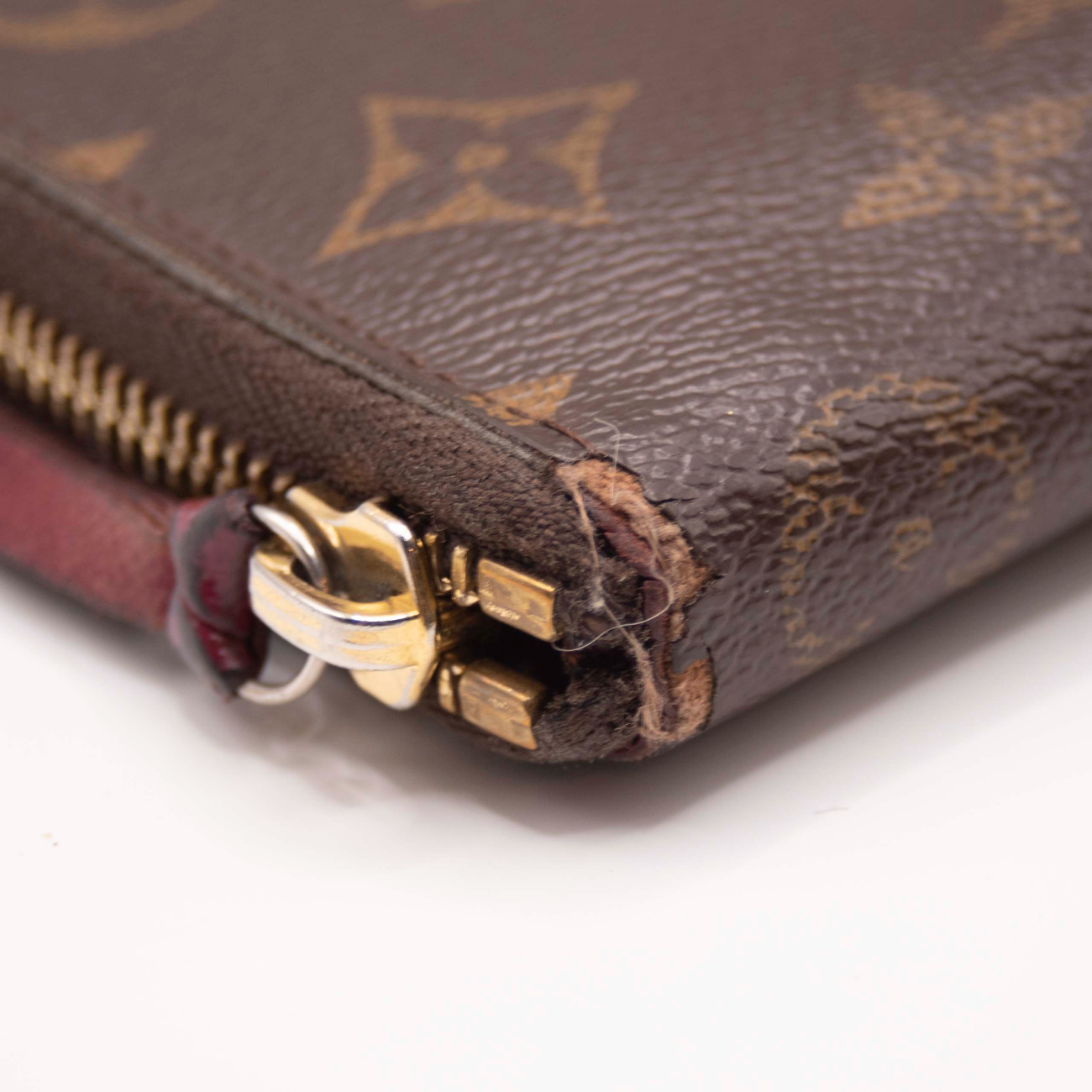 $650 2011 Louis Vuitton Monogram Portefeiulle Clemence Zip Around Long Wallet SP4111