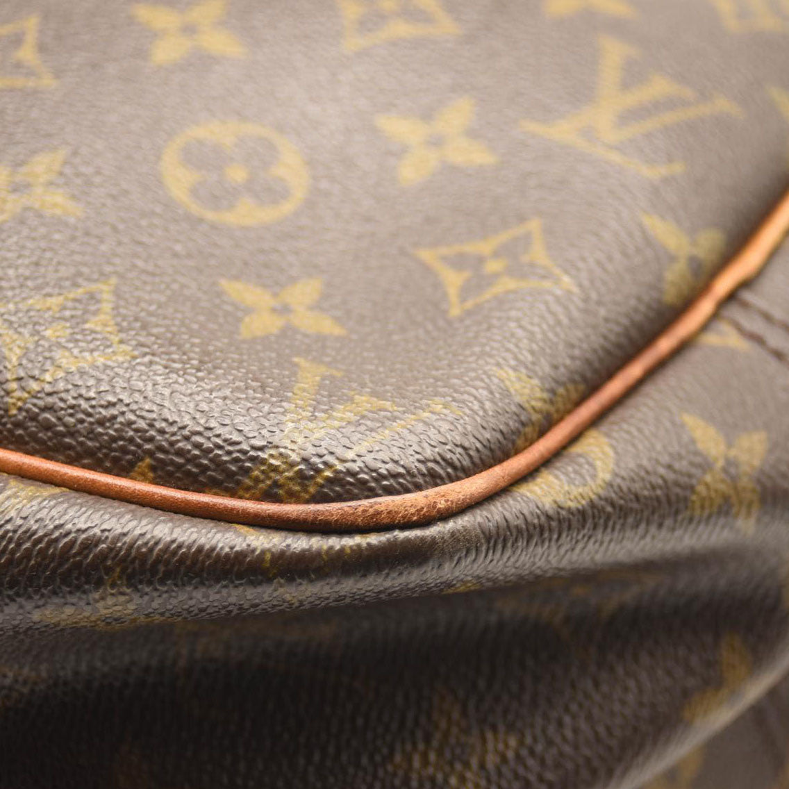 LOUIS VUITTON Monogram Reporter PM